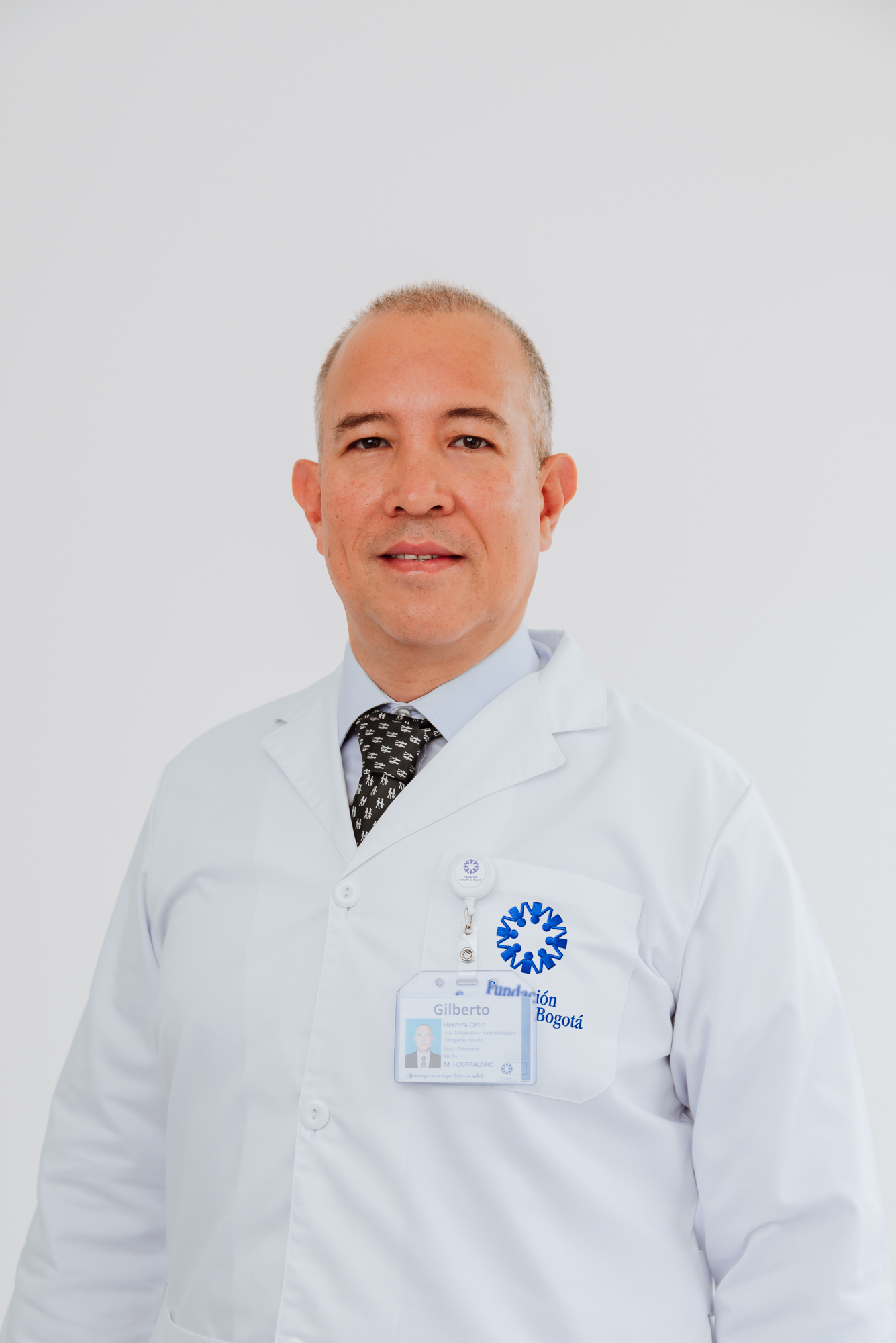 Foto del doctor Gilberto Herrera Ortiz